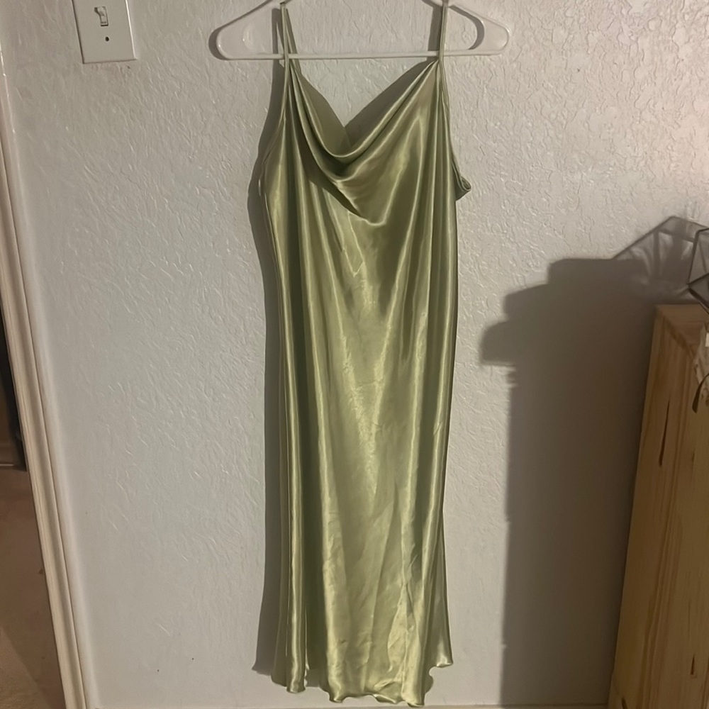 bebe silk dress